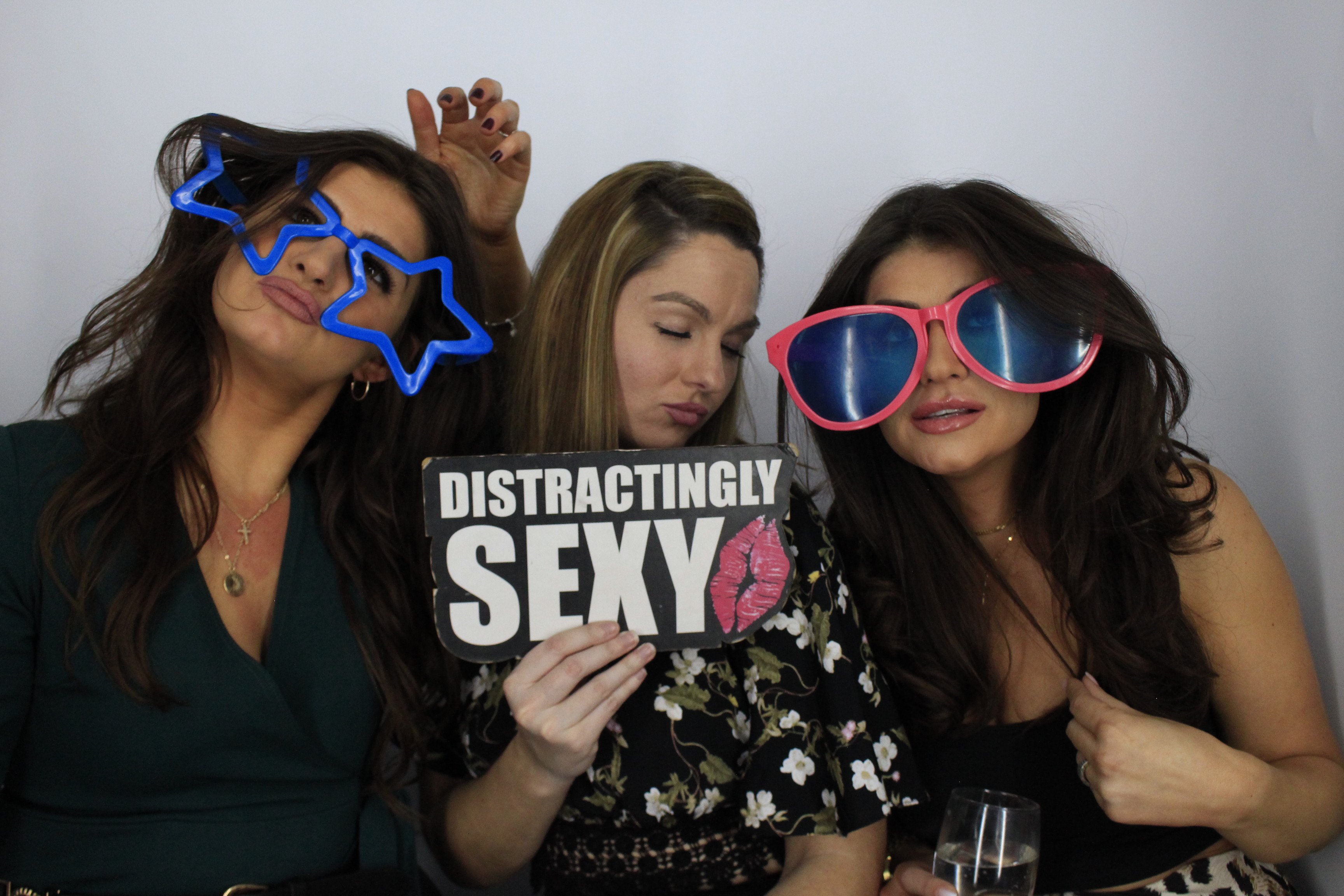 Darren and sarah’s 40th birthday celebration | View more photos from the event at gallery.myphotoboothexperience.co.uk/u/MyPhotoBoothExperienceLtd/Darren-and-sarah’s-40th-birthday-celebration